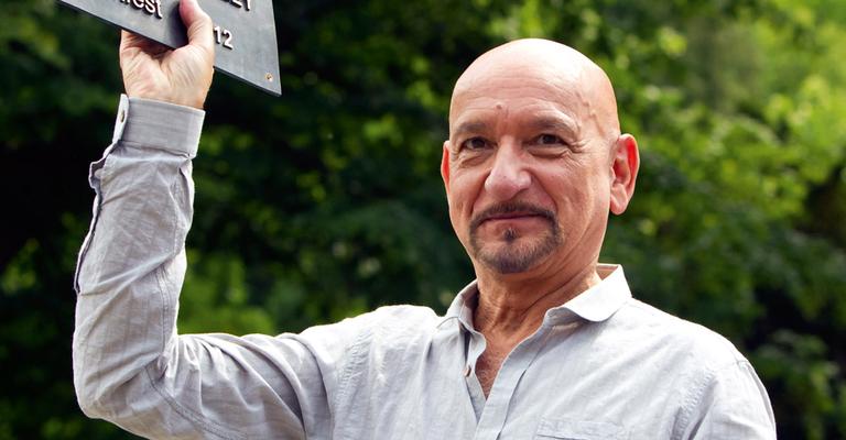 Ben Kingsley recebe tributo na Eslováquia