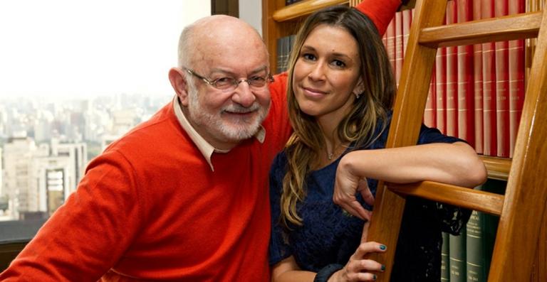 Silvio de Abreu comenta a polêmica do beijo gay nas novelas