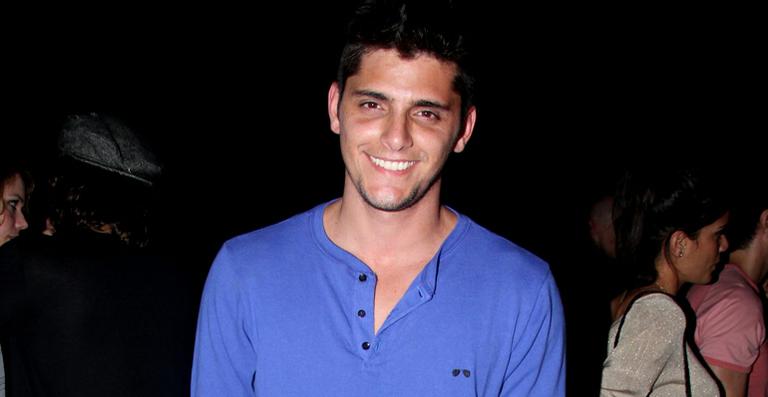 Bruno Gissoni já teve fase pegador em sua vida