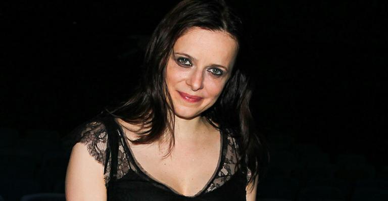 Maria Luísa Mendonça estrela clássico do dramaturgo Nelson Rodrigues no teatro
