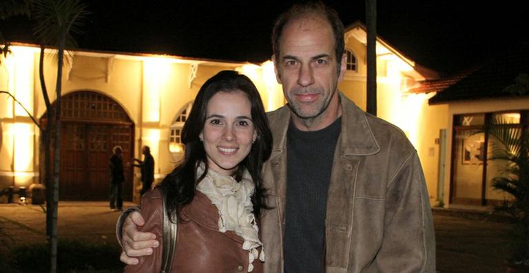 Roberto Bomtempo comenta crise da novela ‘Máscaras’, da Record