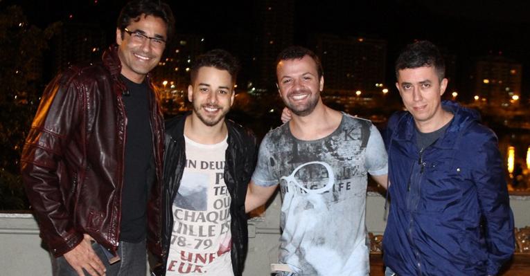 Luciano Szafir prestigia show do grupo Dexterz no Rio de Janeiro