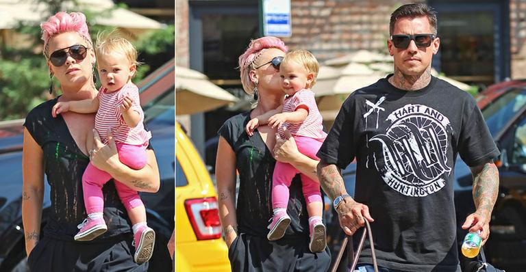 Pink e Carey Hart curtem a pequena Willow Sage