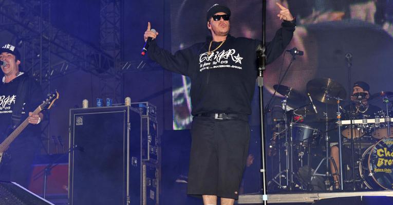 Charlie Brown Jr. celebra reencontro no palco