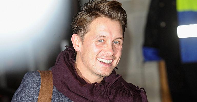 Músico Mark Owen, da banda Take That, é pai pela terceira vez