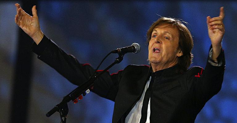 Paul McCartney encerra abertura dos Jogos com ‘Hey Jude’