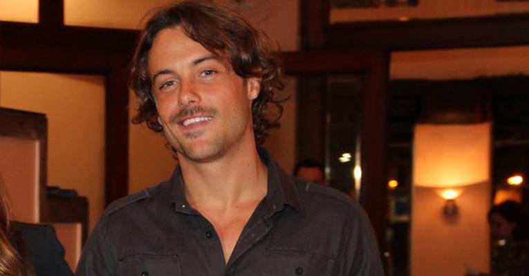 Animado, Kayky Brito quer fazer mais teatro