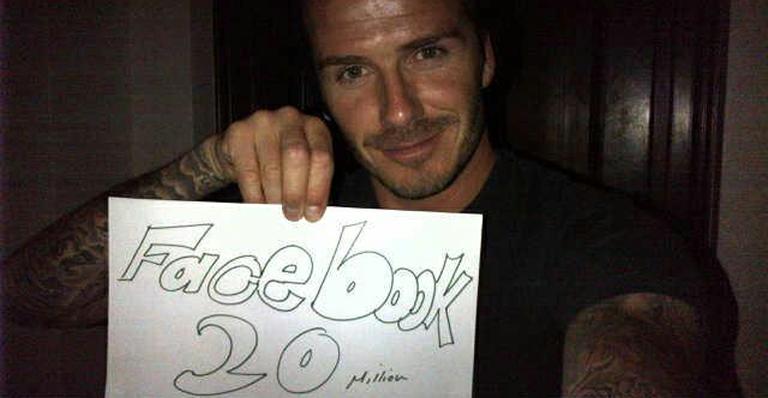 David Beckham comemora 20 milhões de seguidores no Facebook