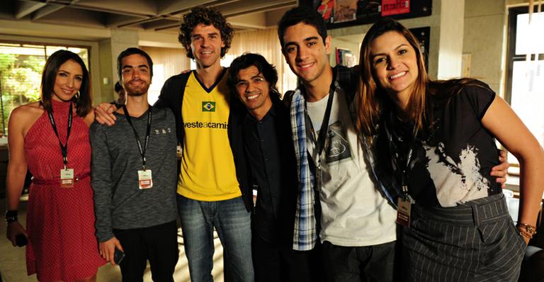 Ex-tenista Gustavo Kuerten faz uma participação especial em ‘Amor Eterno Amor’