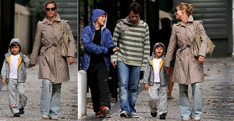 Carolina Dieckmann passeia com seus meninos no Rio de Janeiro