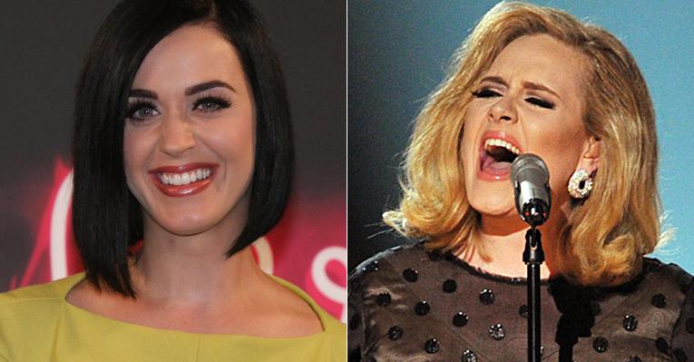 Katy Perry faz selfie com Adele em bastidores de show