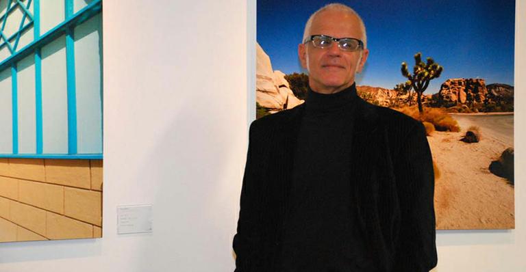 Gal Oppido reúne vips em exposição sobre Los Angeles e Las Vegas