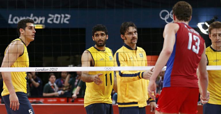 De virada, seleção brasileira de vôlei masculino perde para Rússia e é vice-campeã olímpica
