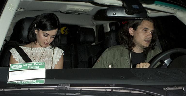 Katy Perry estaria criando sentimentos por John Mayer