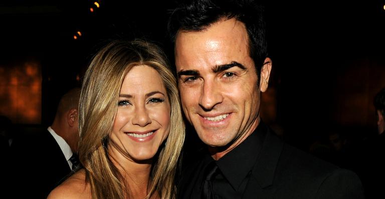 Jennifer Aniston fala sobre anel de noivado