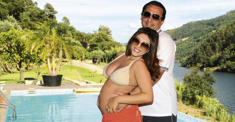 Márcia Goldschmidt revela que engravidou de gêmeas após tratamento hormonal