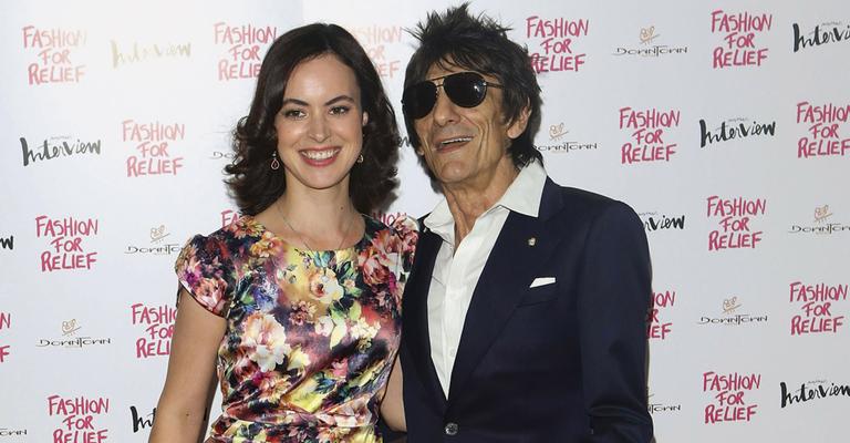 Ron Wood e seu novo amor