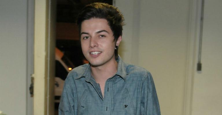 Cantor Pe Lanza mostra seu lado ator em curta-metragem