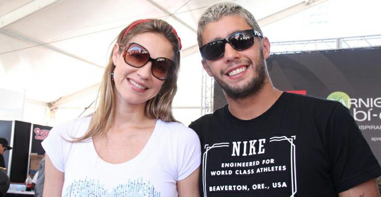 Luana Piovani vai com a família a evento esportivo no Rio