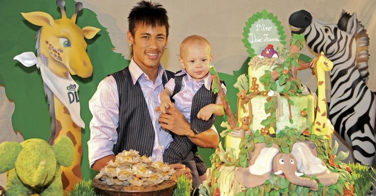 Neymar celebra o 1º ano de Davi Lucca