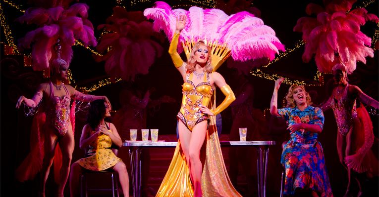 Dica Cultural: “Priscilla, Rainha do Deserto”