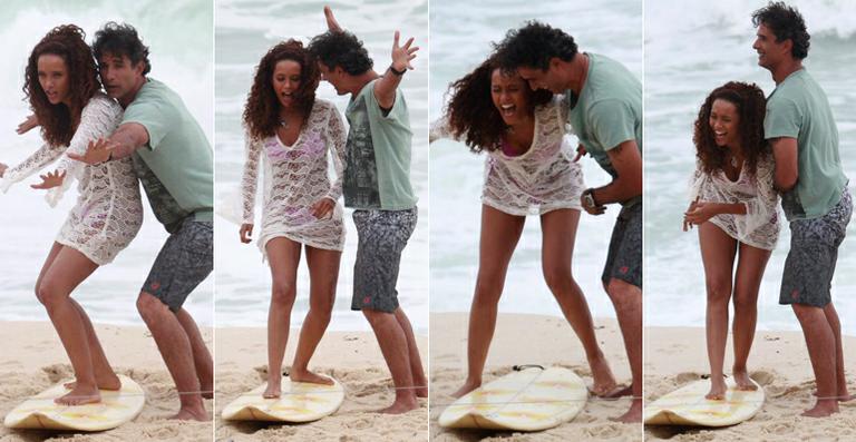 Taís Araújo e Marcos Pasquim gravam cenas de romance em praia no Rio
