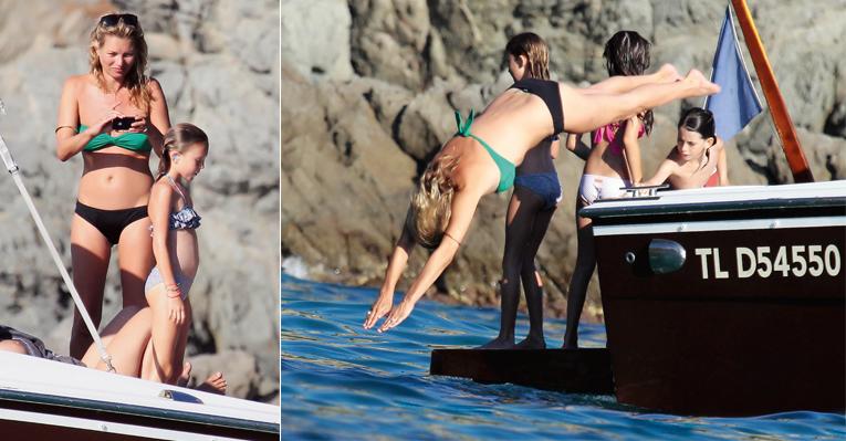 Kate Moss registra diversão da filha Lila Grace em luxuoso iate