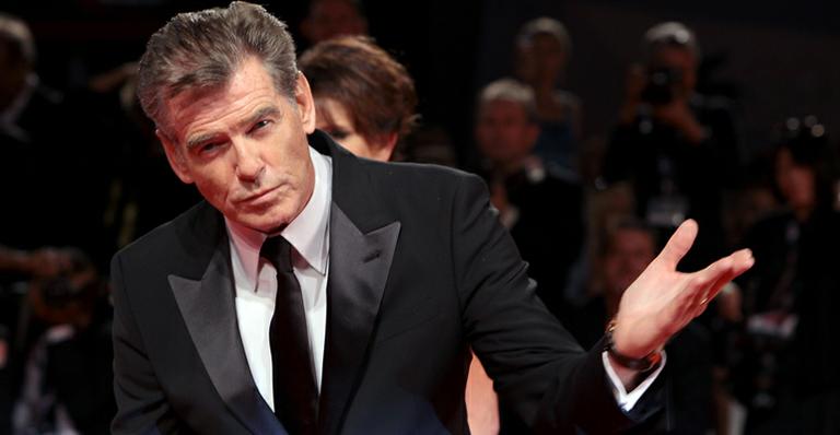 Filme com Pierce Brosnan faz pré-estreia em Veneza