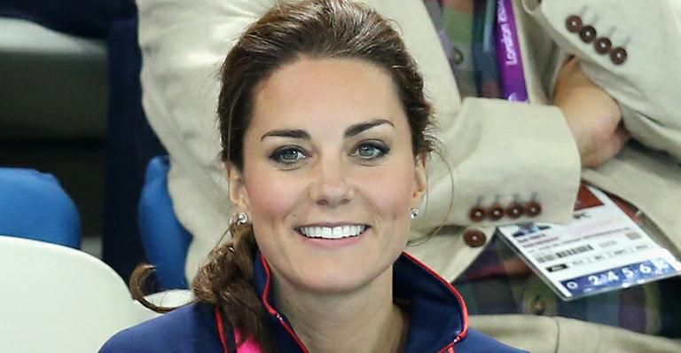 O DIA EM RESUMO: Kate Middleton está grávida do seu primeiro filho com Príncipe William, diz revista
