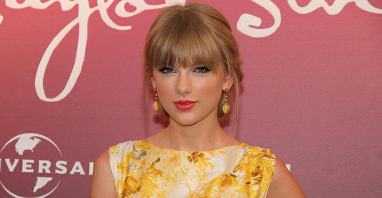 Taylor Swift gasta 50 mil libras em loja de antiguidades