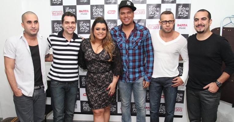 Preta Gil e o Sorriso Maroto agitam a noite carioca
