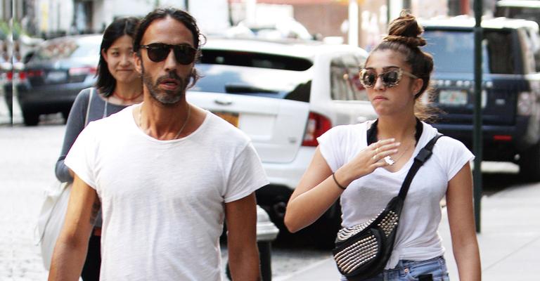 Carlos Leon e Lourdes Maria: passeio