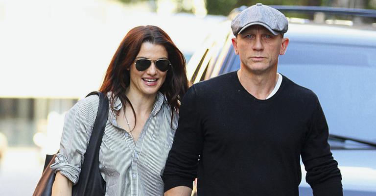 Rachel Weisz passeia com Daniel Craig em Nova York