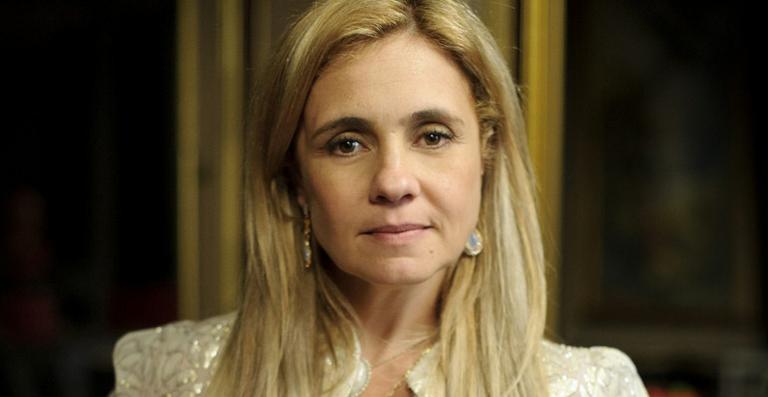 Público manda recado para Carminha