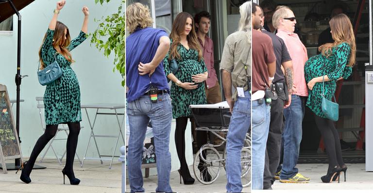 Sofia Vergara aparece grávida em set de gravações, em Los Angeles
