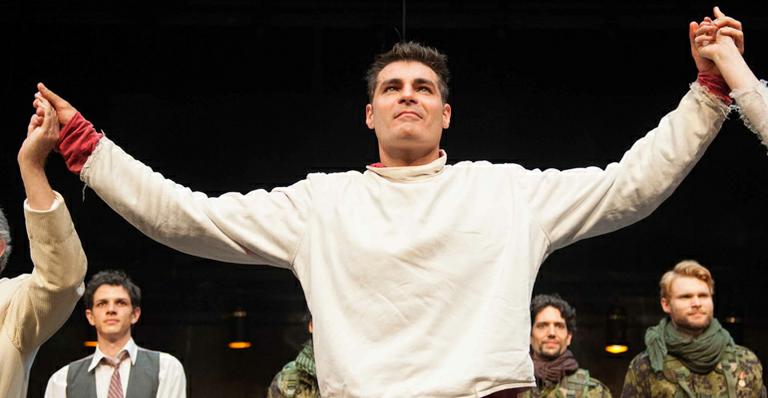 Thiago Lacerda diz que é preciso ‘cara de pau’ para interpretar Hamlet no palco