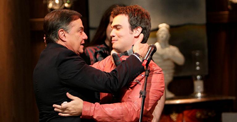 Leo Von canta Beatles no ‘Todo Seu’