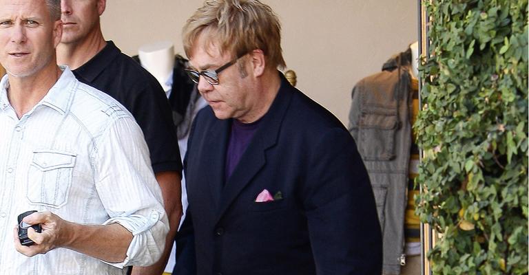 O estiloso sir Elton John