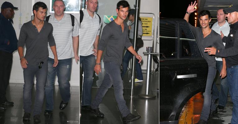 Taylor Lautner desembarca no Rio de Janeiro e é tietado por fãs no hotel