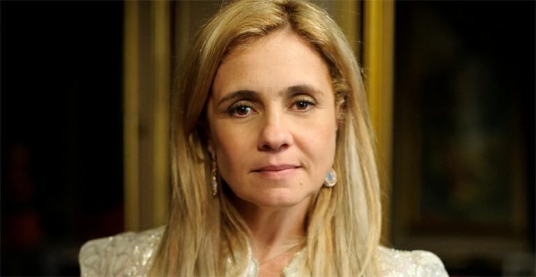 ‘Valeu cada segundo’, diz Adriana Esteves sobre o fenômeno Carminha