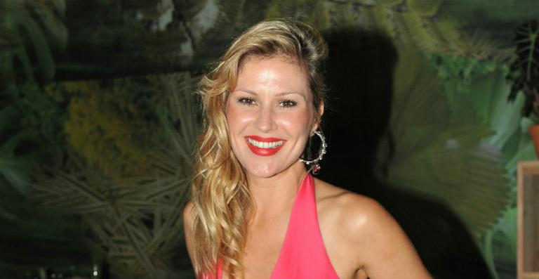 Ellen Jabour aposta no estilo Rock Glam: ‘Tenho uma atitude musical para me vestir’