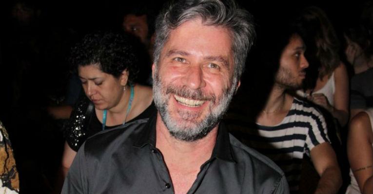 Leopoldo Pacheco revela uma mania: “Sou um pouco viciado em meia”
