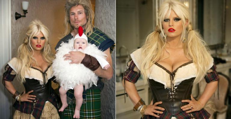 Jessica Simpson fantasia a filha Maxwell Drew de galinha para o Halloween