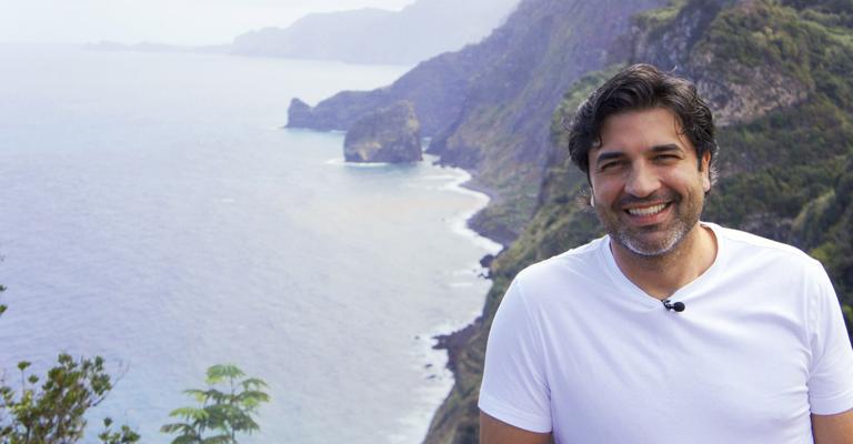 Recém-separado, Edu Guedes grava para o ‘Hoje em Dia’ na Ilha da Madeira