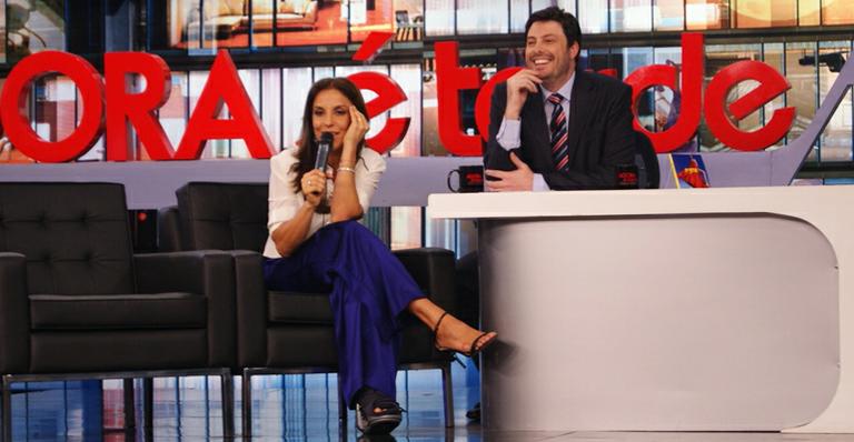 ‘Estou estourando de botinha’, brinca Ivete em entrevista a Danilo Gentili