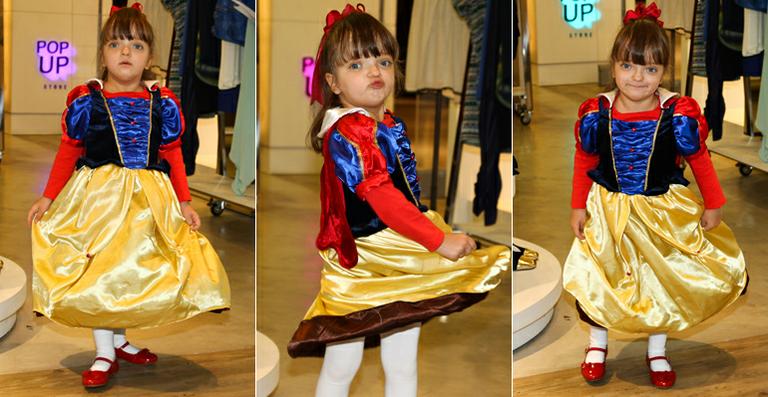 Rafaella Justus se diverte com look da Branca de Neve