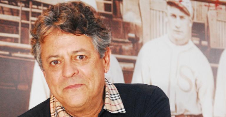 Corpo do diretor e ator Marcos Paulo é cremado no Rio