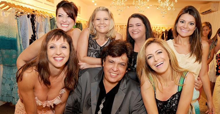 Martha Medeiros lança nova coleção de vestidos e celebra o CARAS Noivas