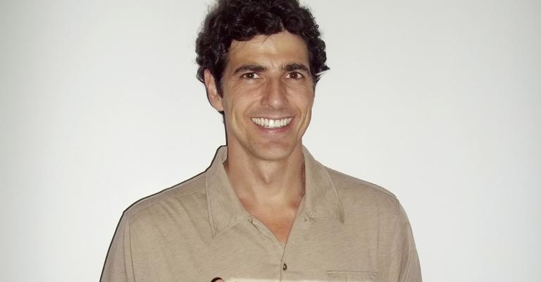 Em seu aniversário, Reynaldo Gianecchini pede doações ao Graac
