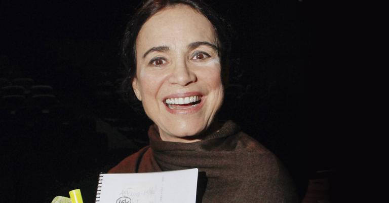 Regina Duarte celebra Nelson Rodrigues